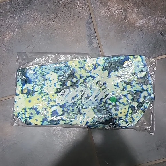 NWT Aerie 3D Offline Floral Sports Bra Size XL - Picture 5 of 5